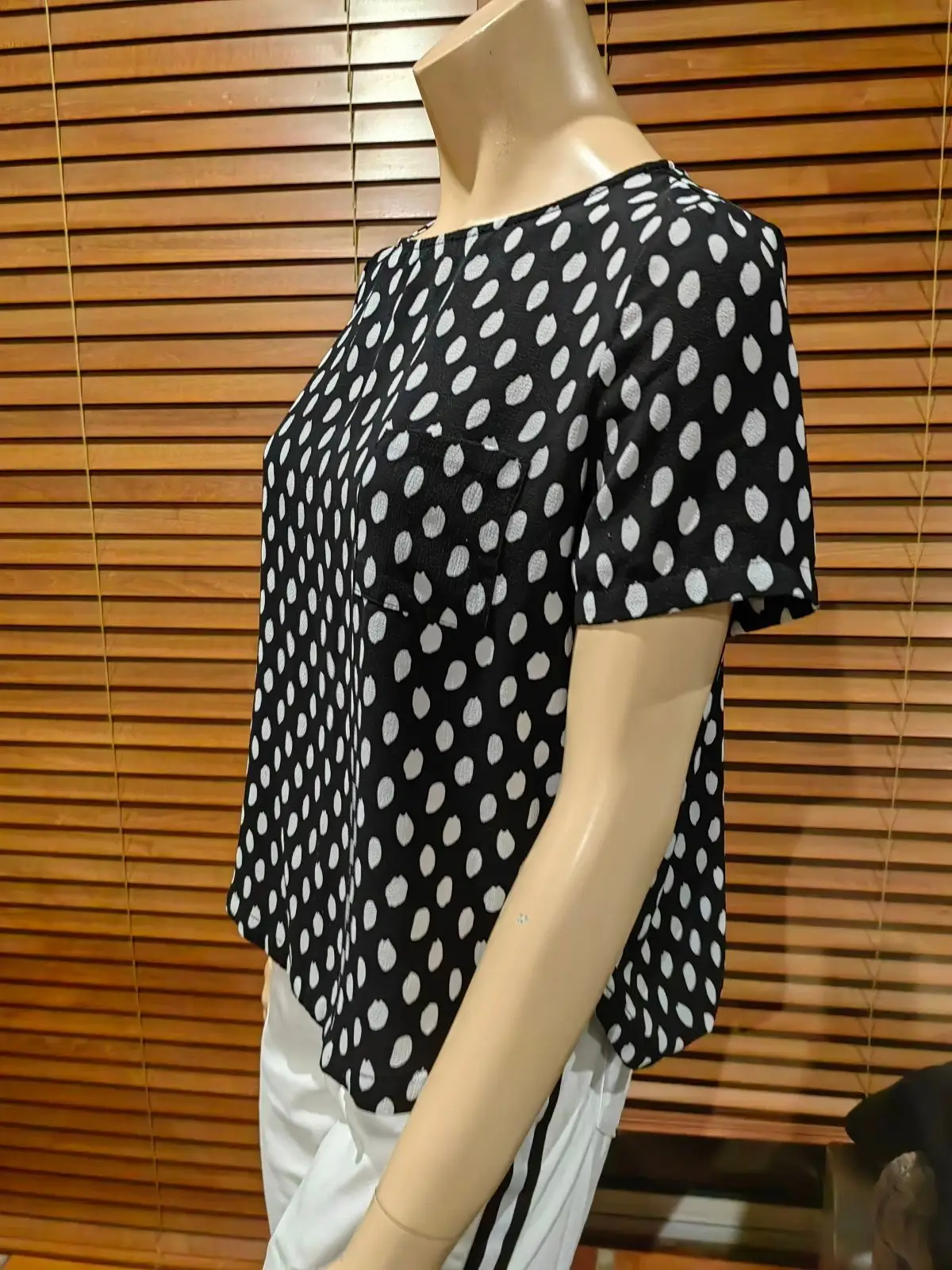 Mango Item — Size L