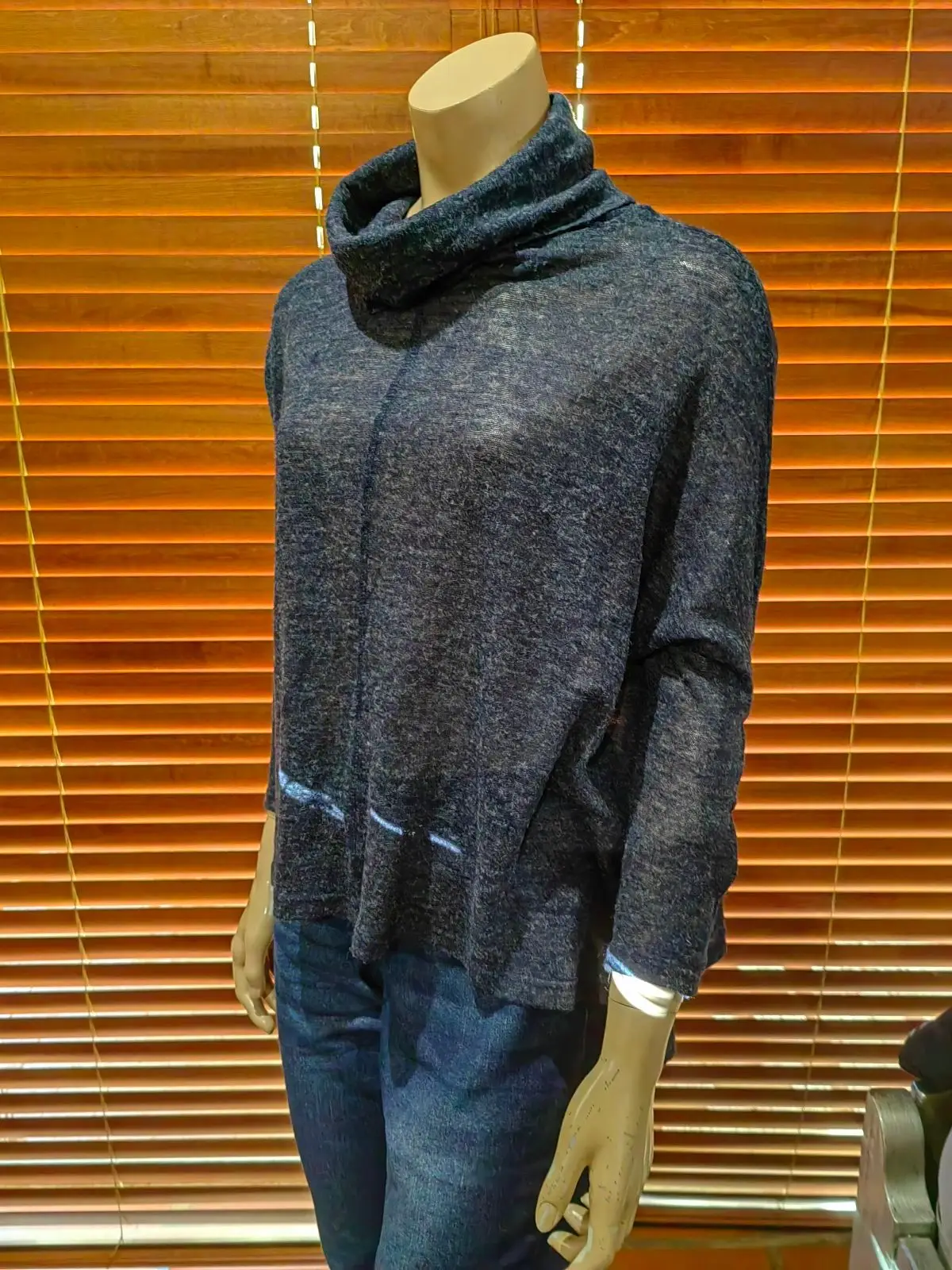 Truworths Item — Size 34