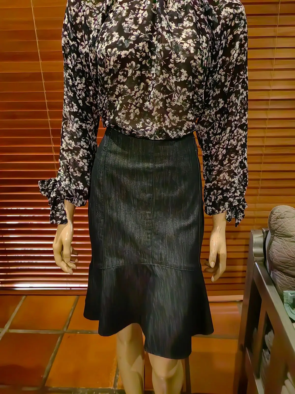Truworths Item — Size 34