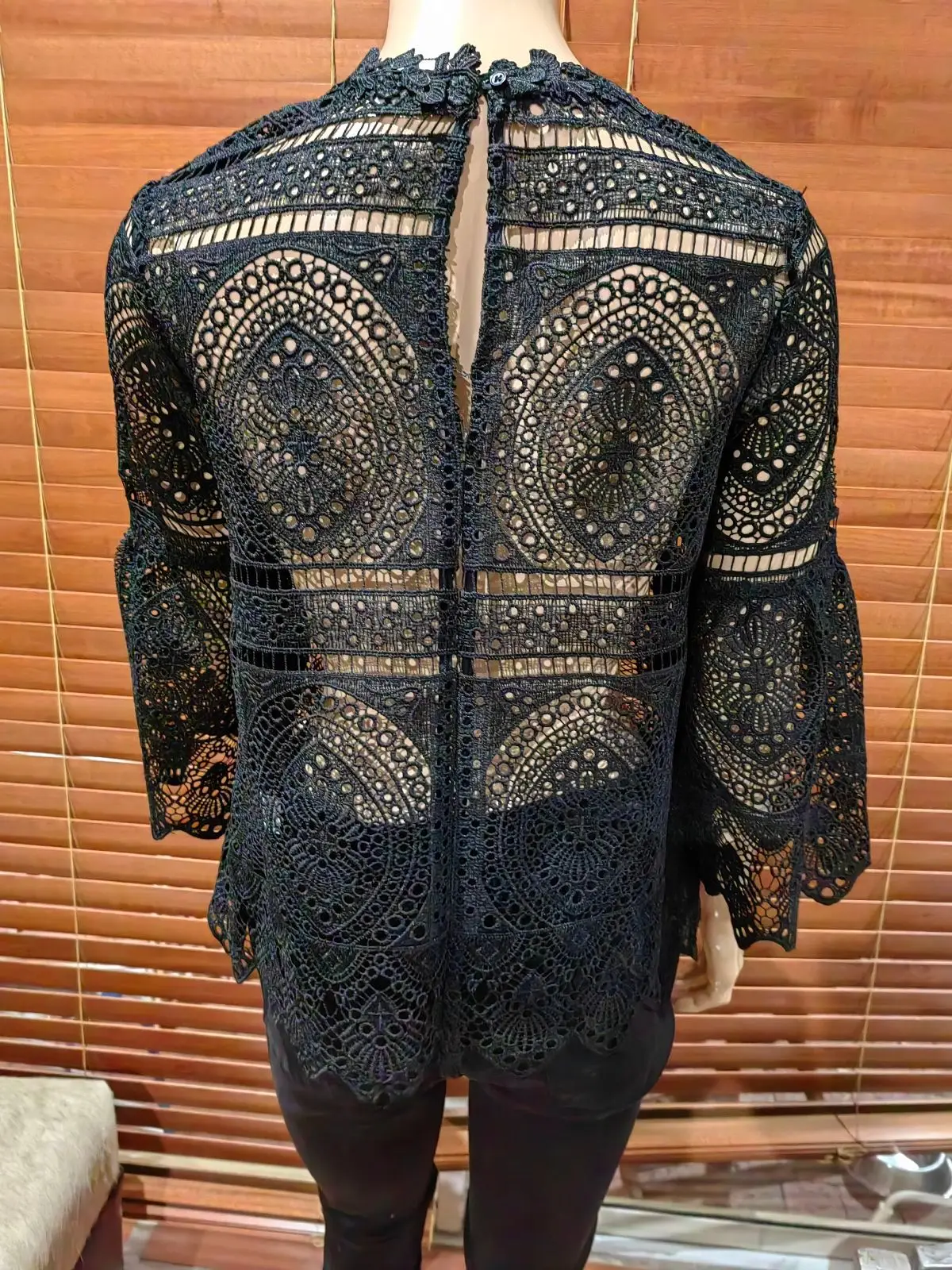 Poetry Black Lace Top Size 8
