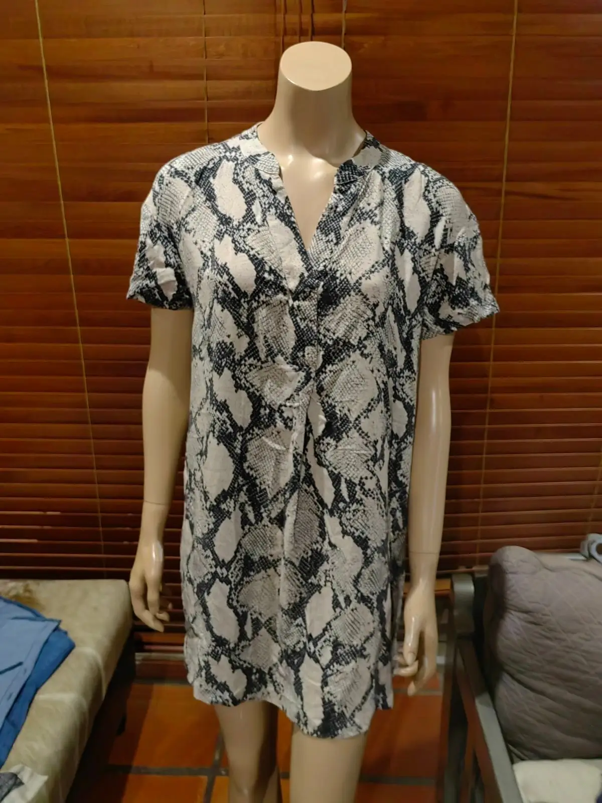 H&M H&M Item — Size S