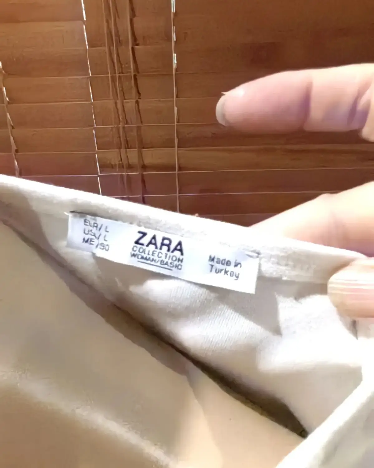 Zara Item — Size L
