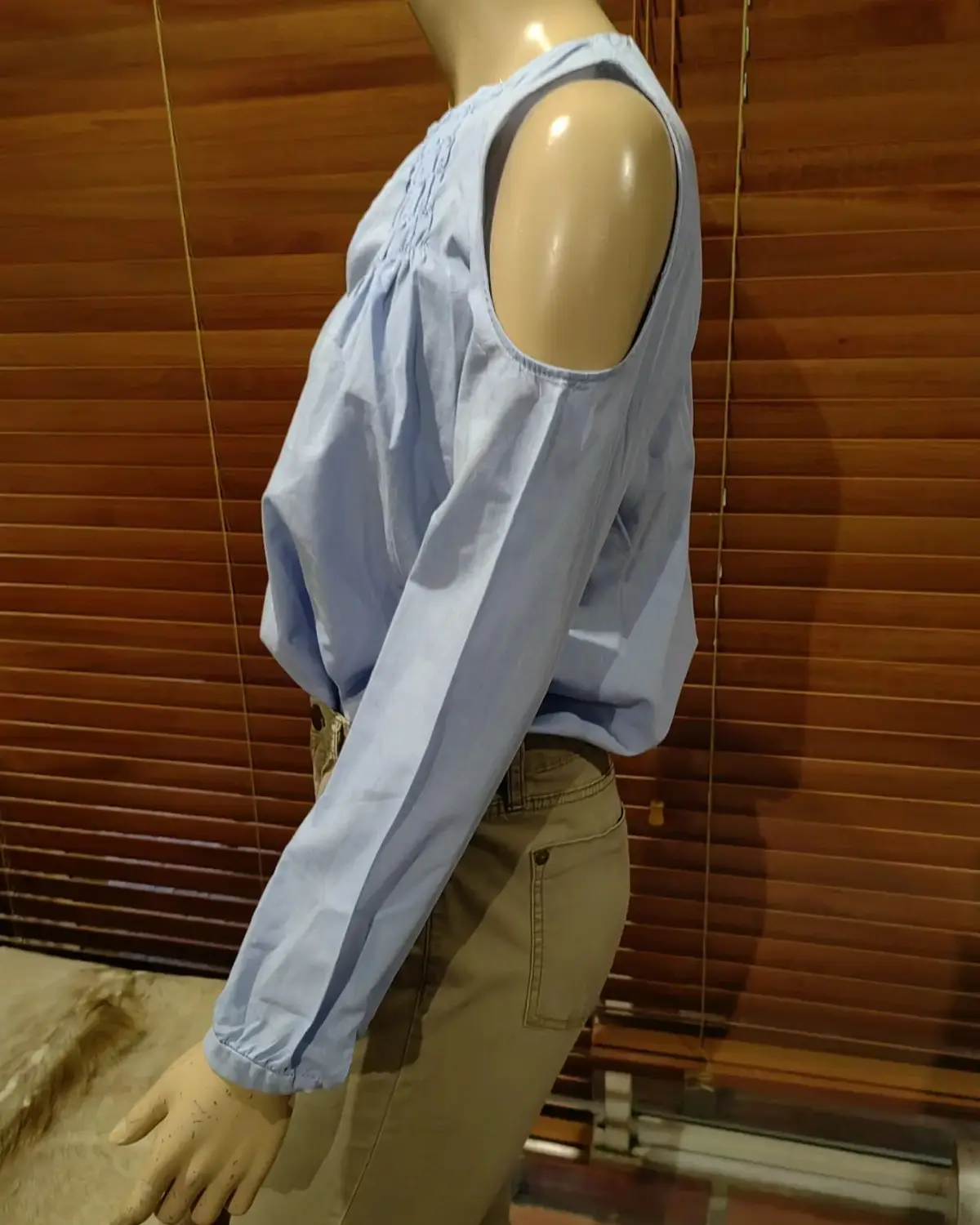 Zara Item — Size M