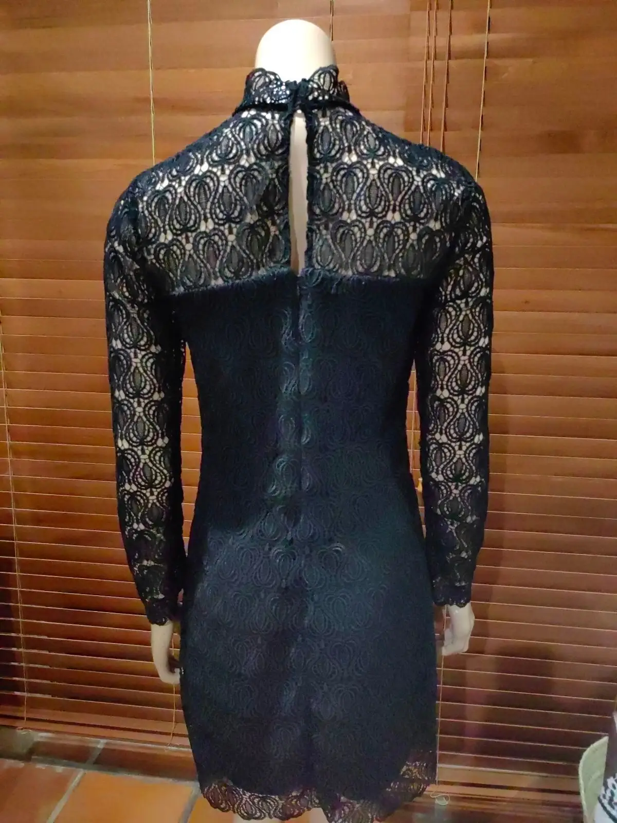 Witchery Item — Size 8