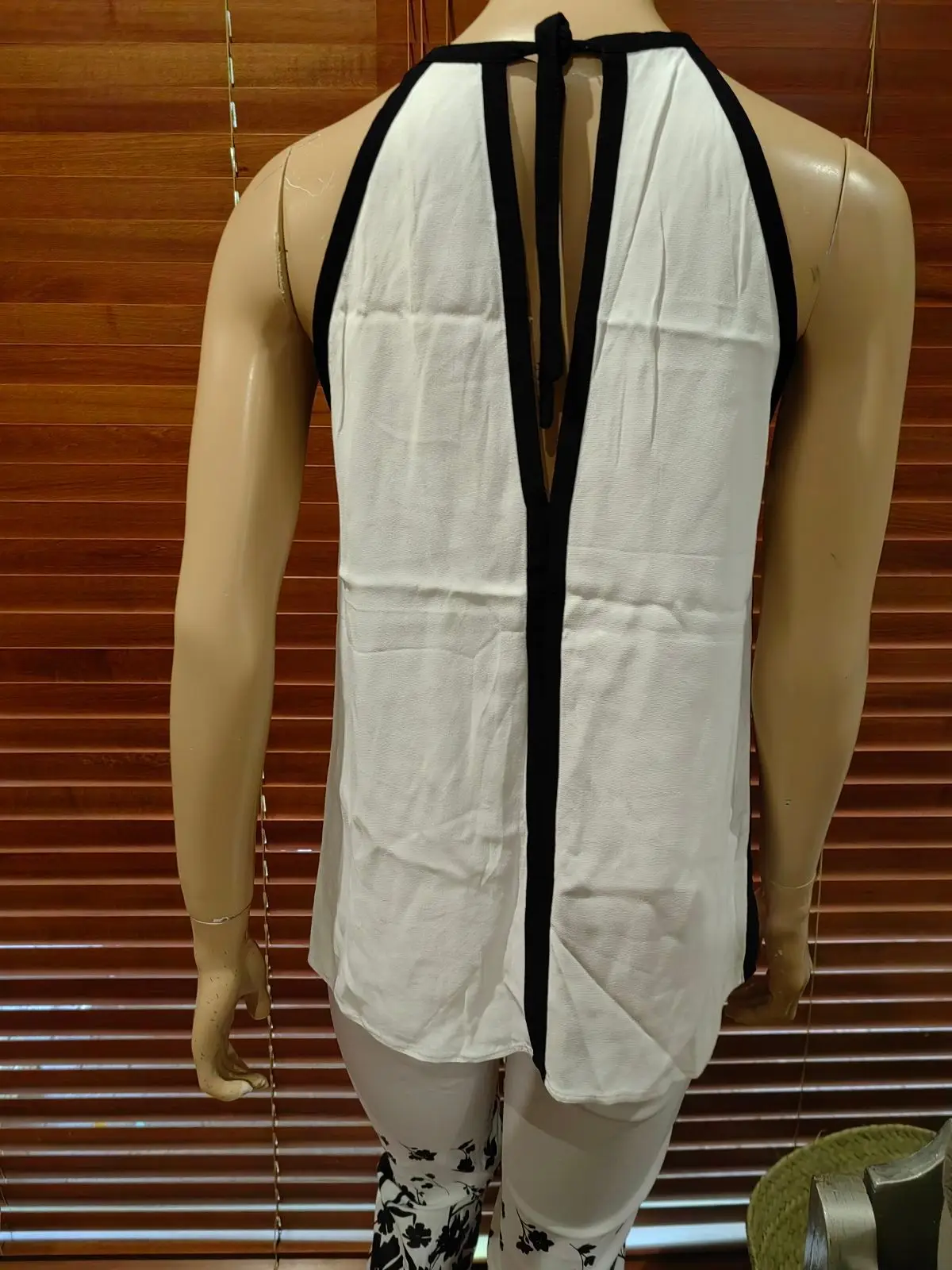 Zara Item — Size M