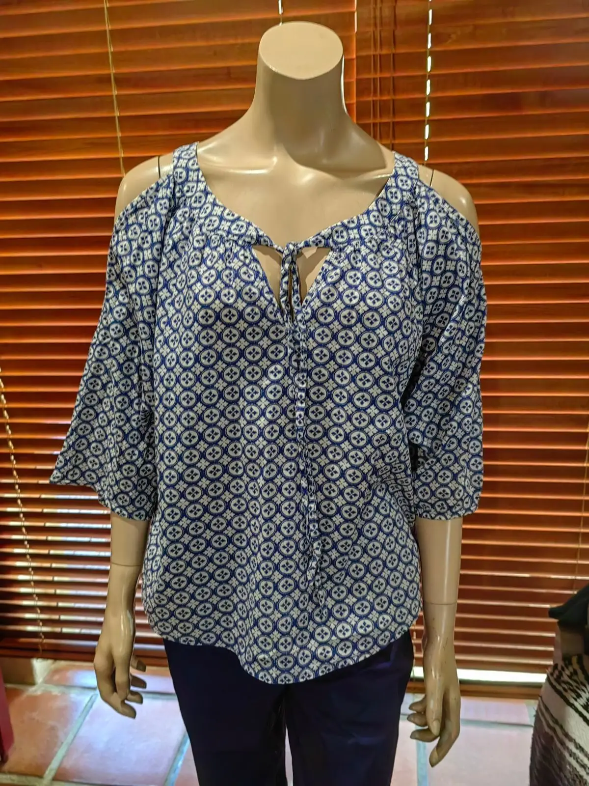 Country Road Country Road Item — Size S