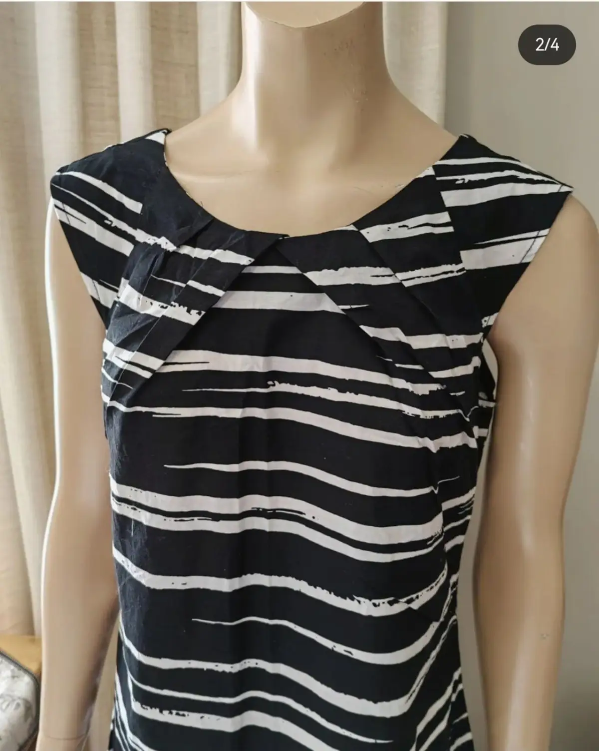Woolworths Item — Size 12