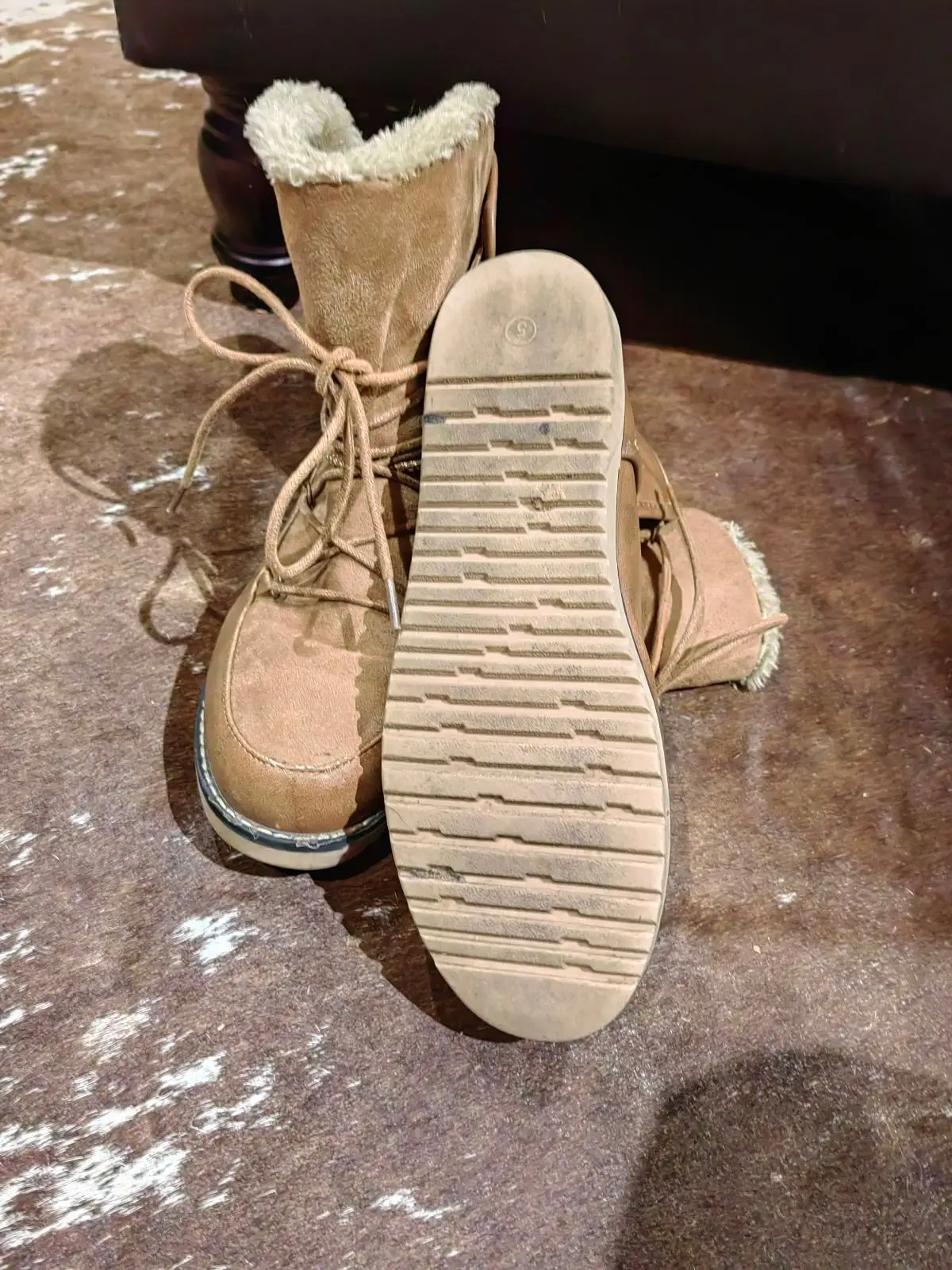 Woolworths Item — Size 5