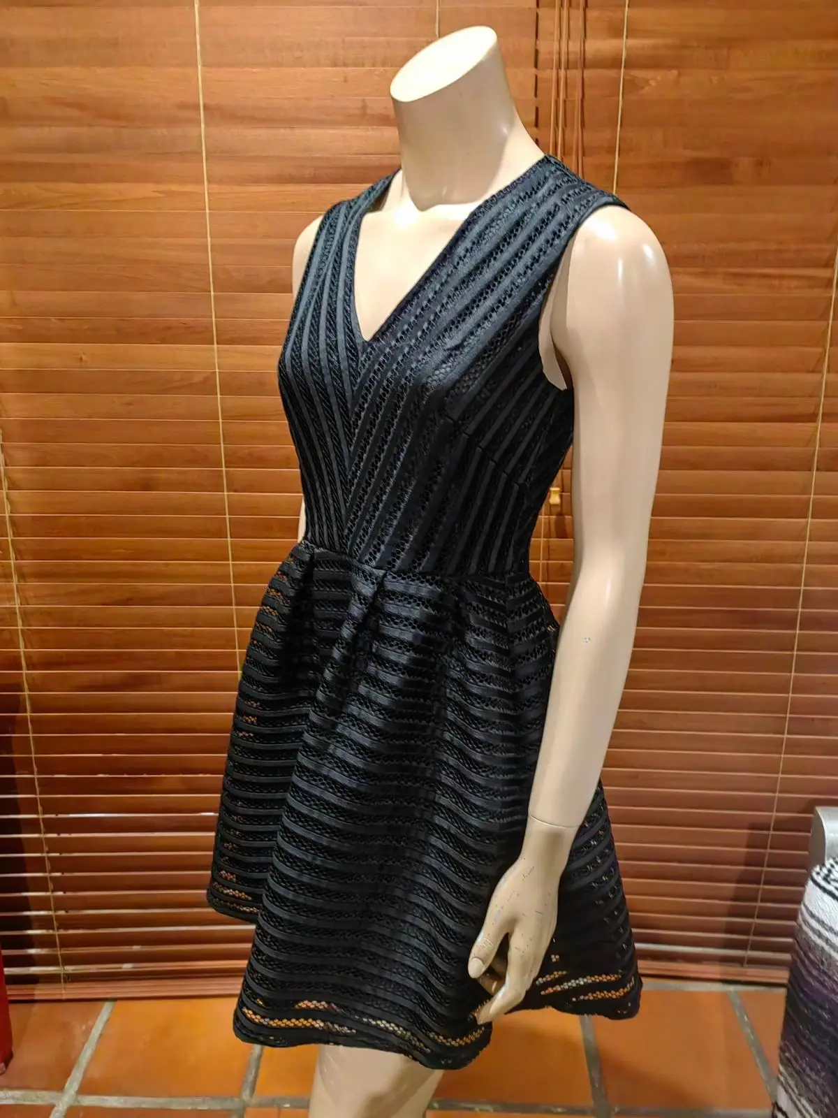 H&M Item — Size 10