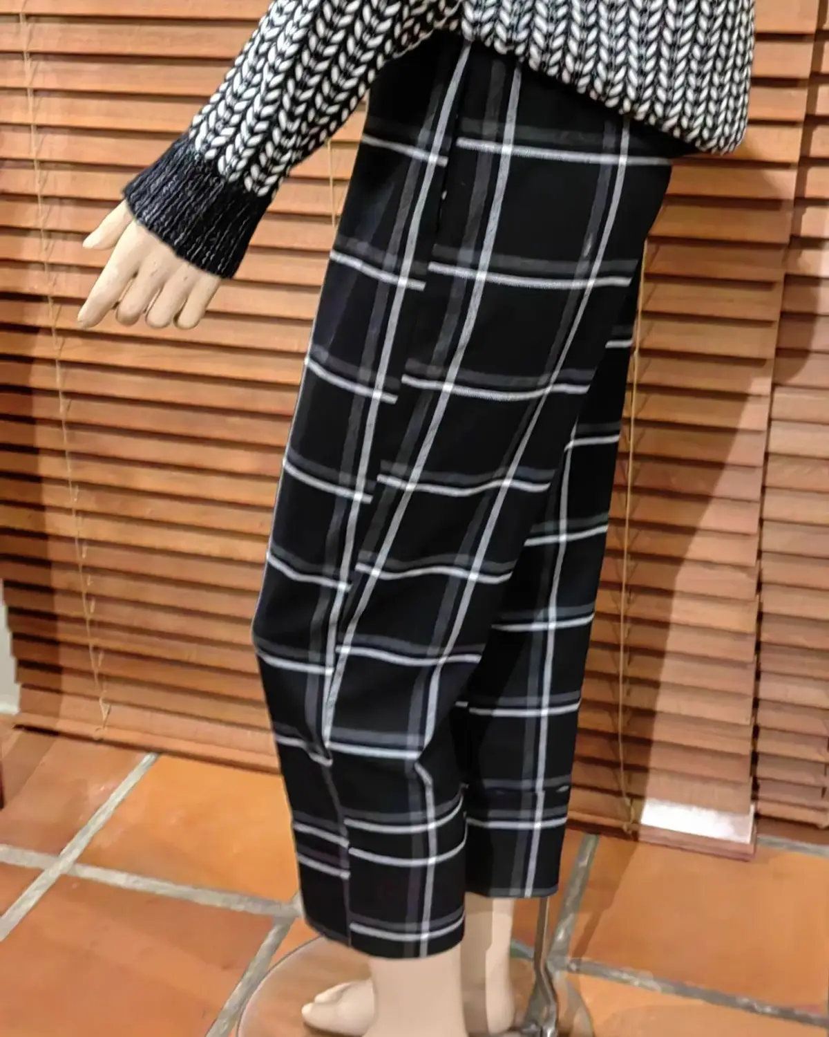 Zara Item — Size S