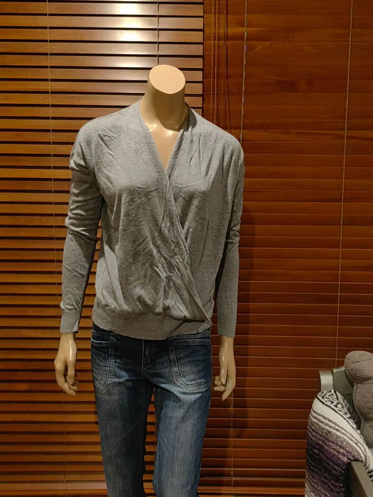 Truworths Item — Size M