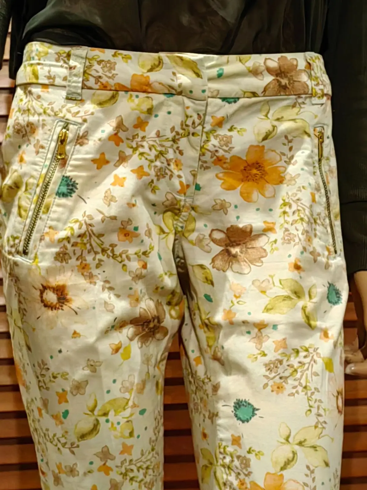 Woolworths Woolworths Item — Size 8