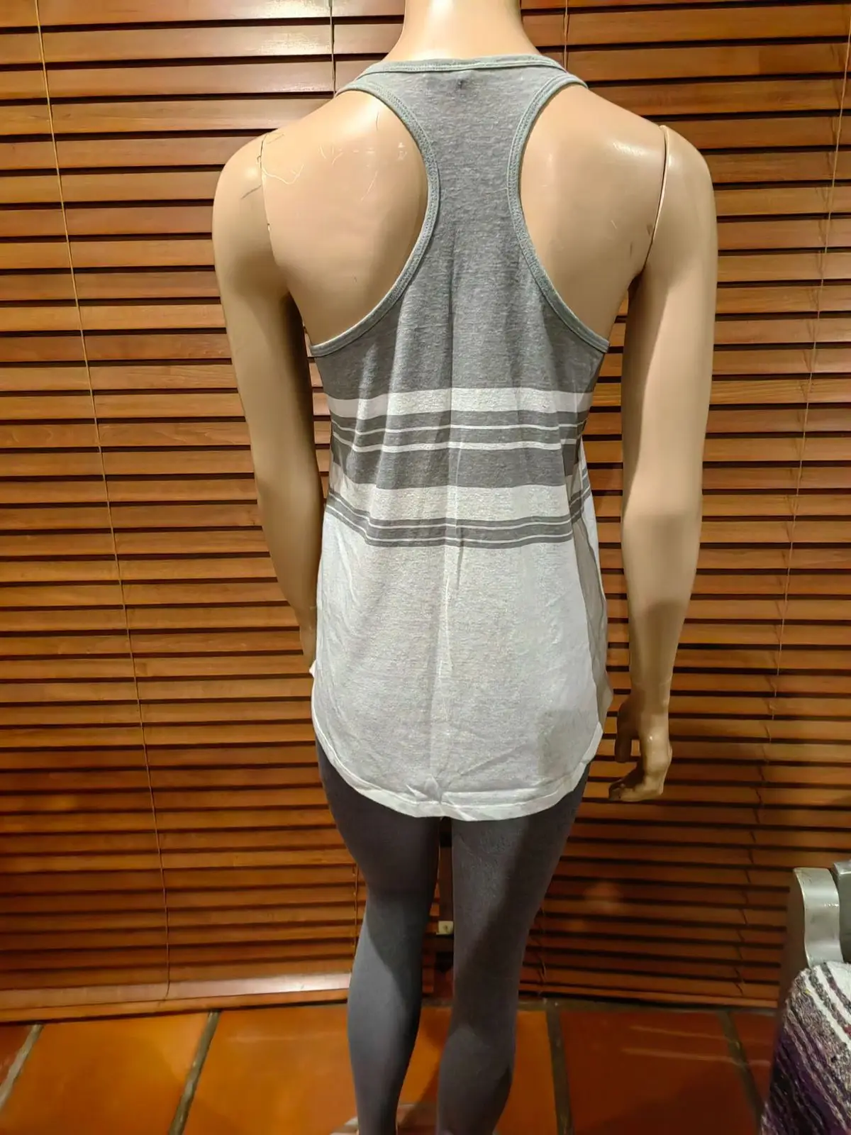 Woolworths Item — Size S