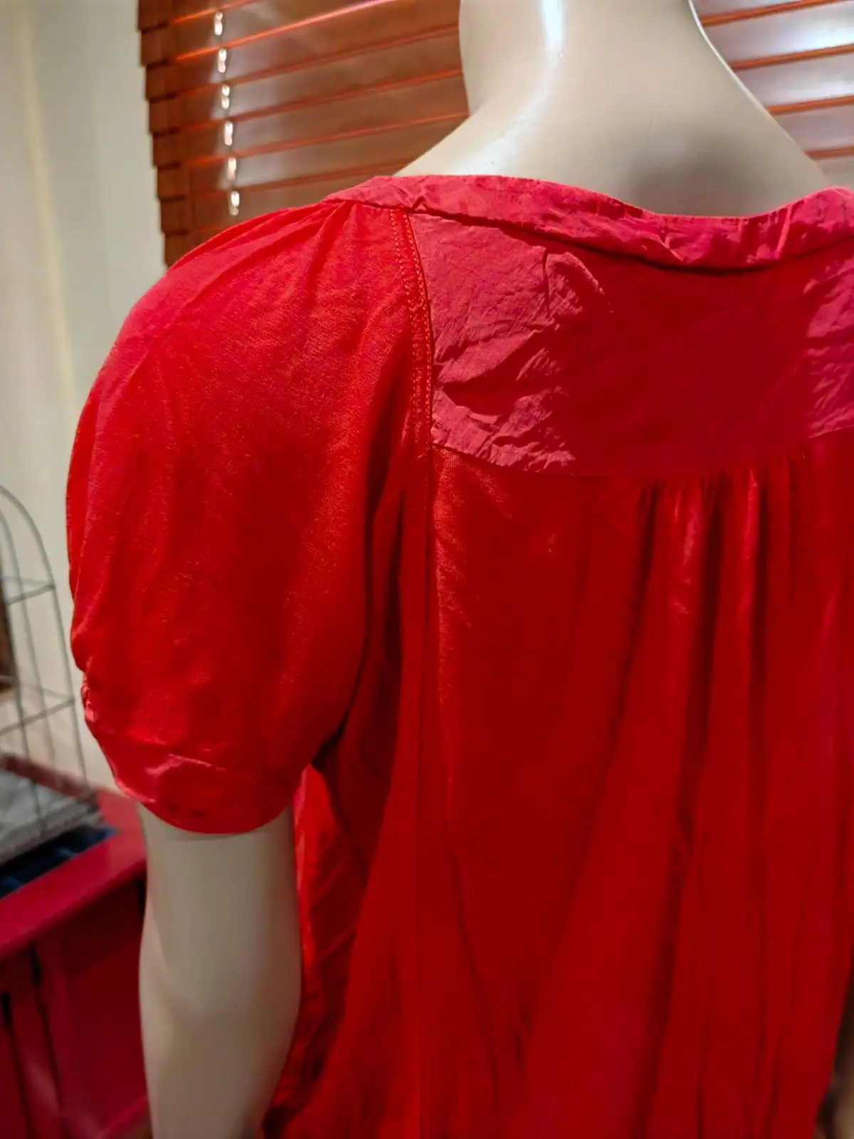 Country Road Red Top