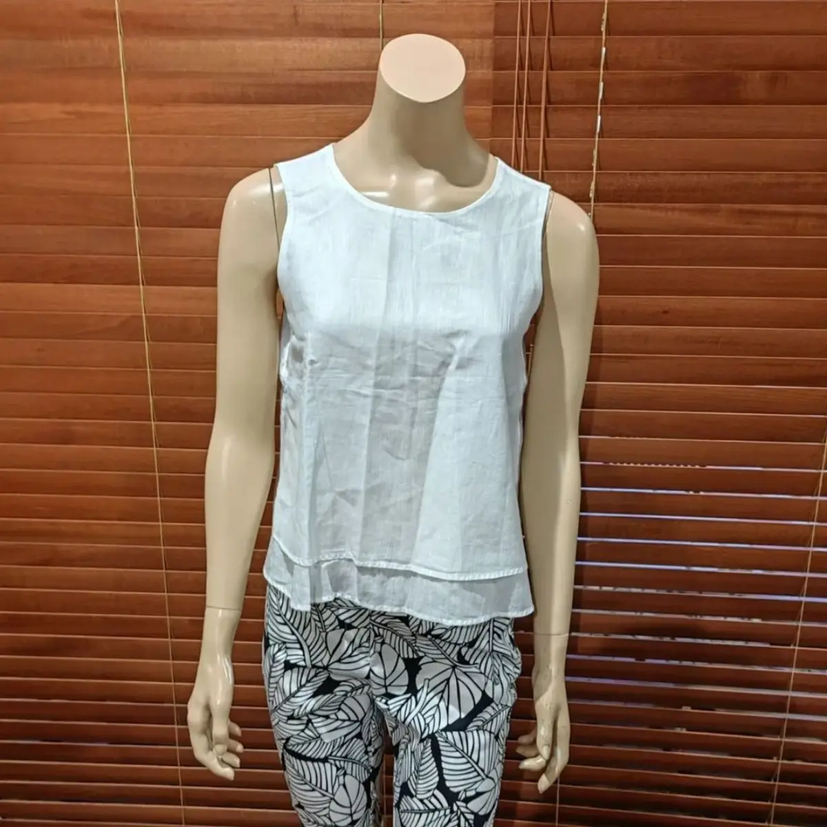 Woolworths Item — Size 10