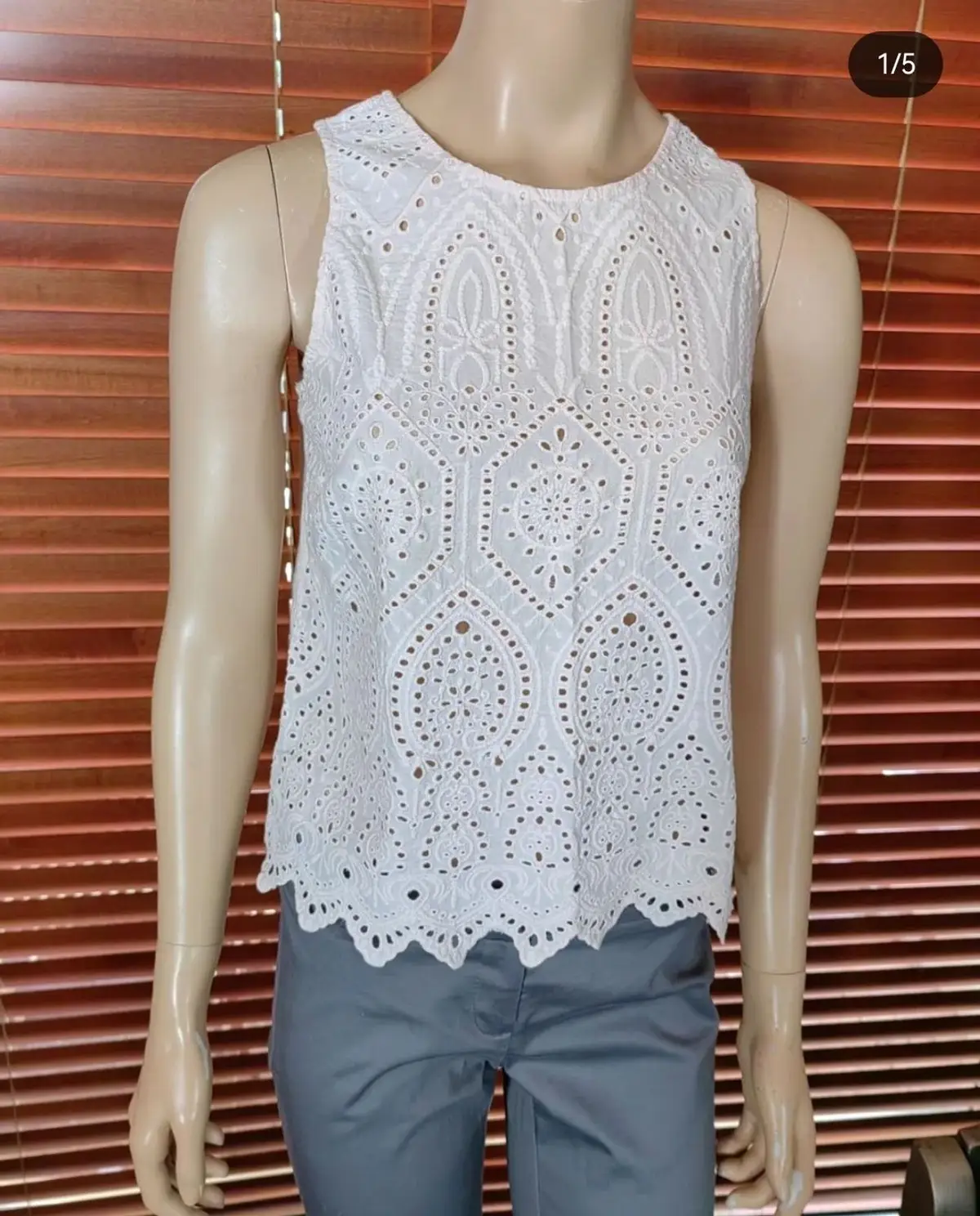 Woolworths Item — Size S