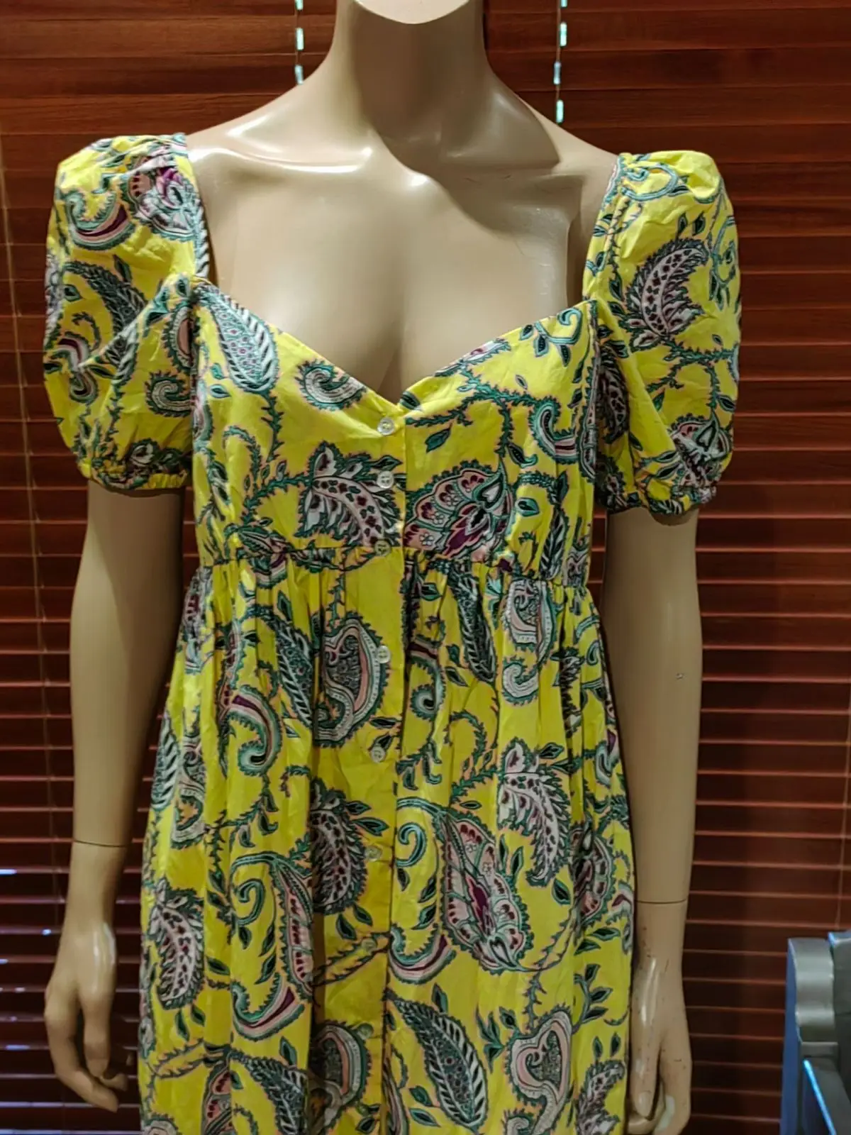 Zara Item — Size M