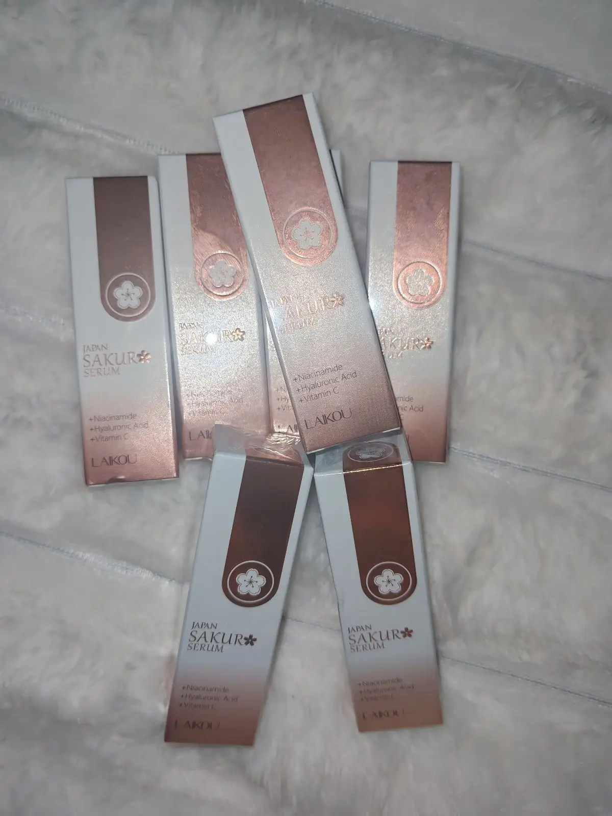 Laikou Japan Sakur Serum