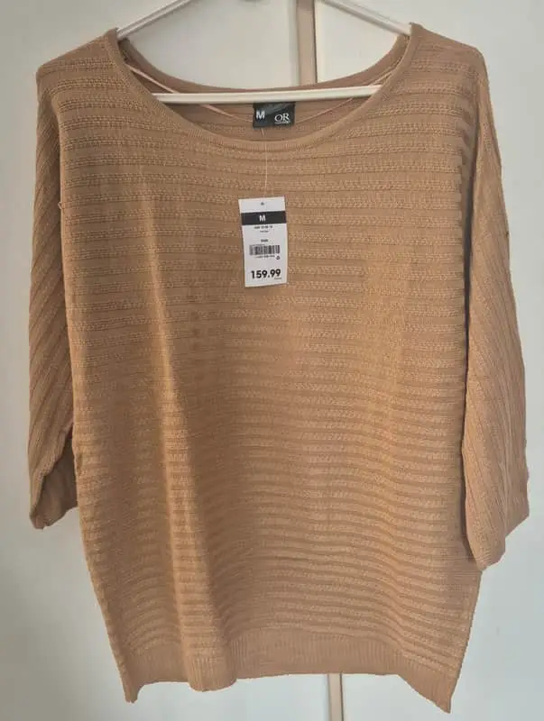 Beige knit top