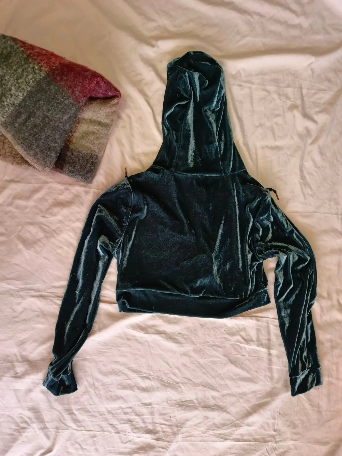 Forever 21 Dark Green Velvet Cropped Hoodie
