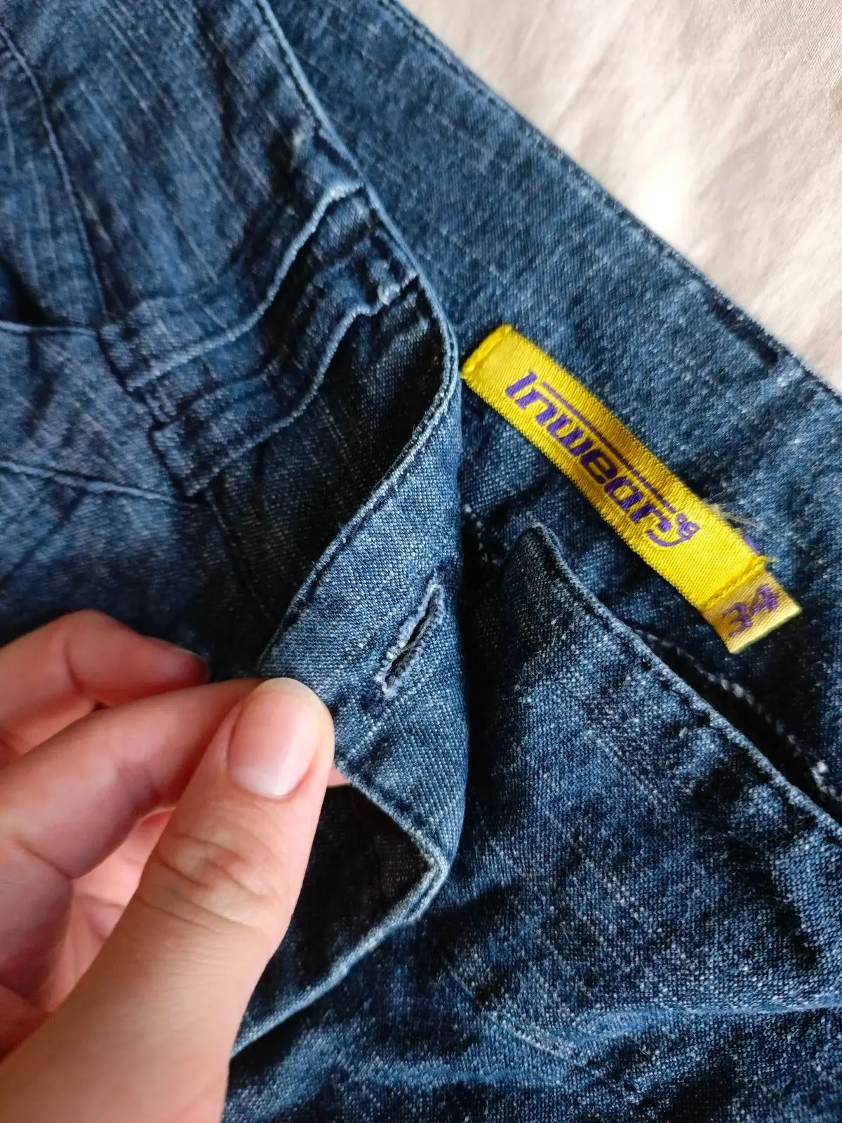 Truworths Item — Size 34