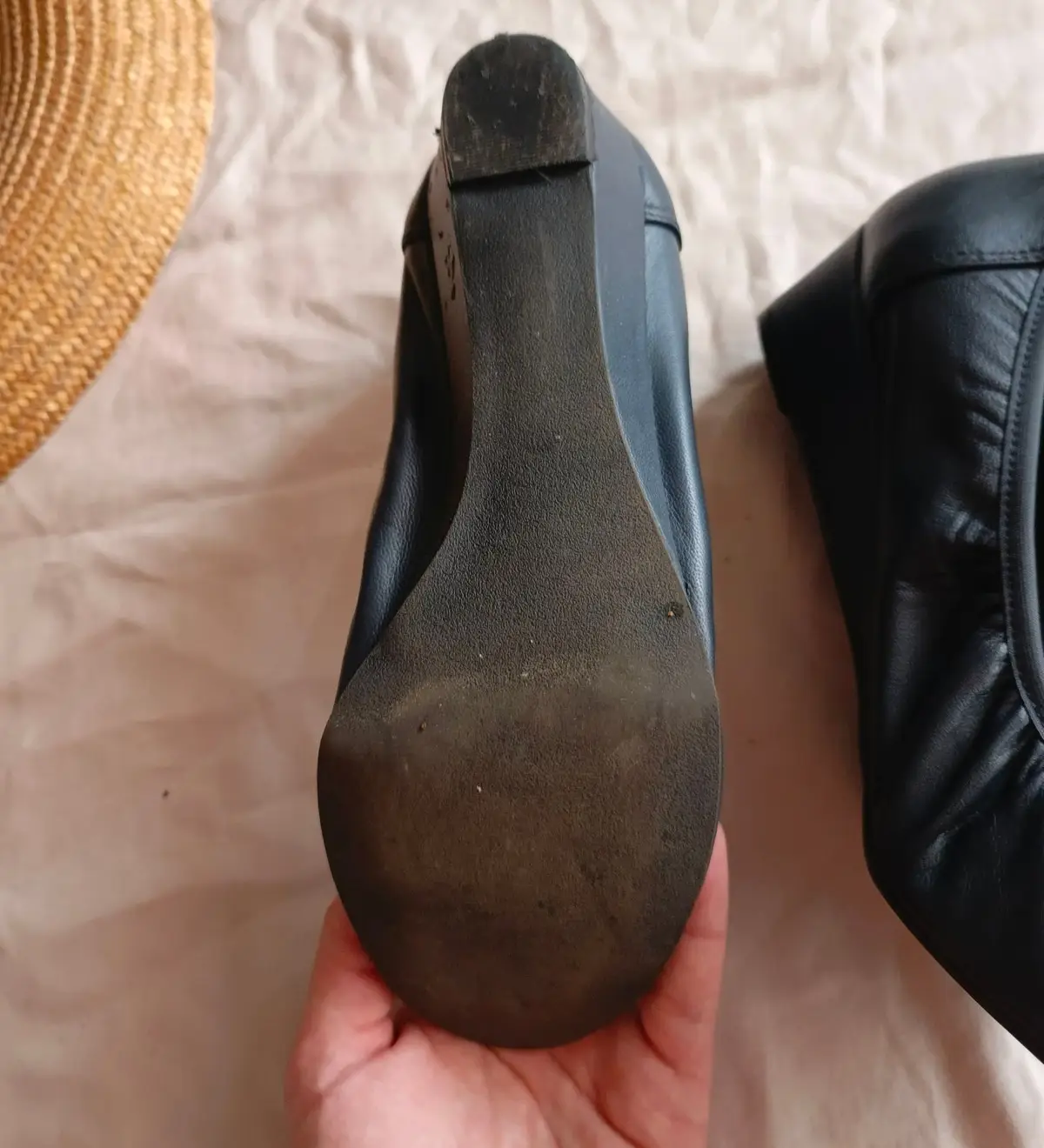 Woolworths Item — Size 6