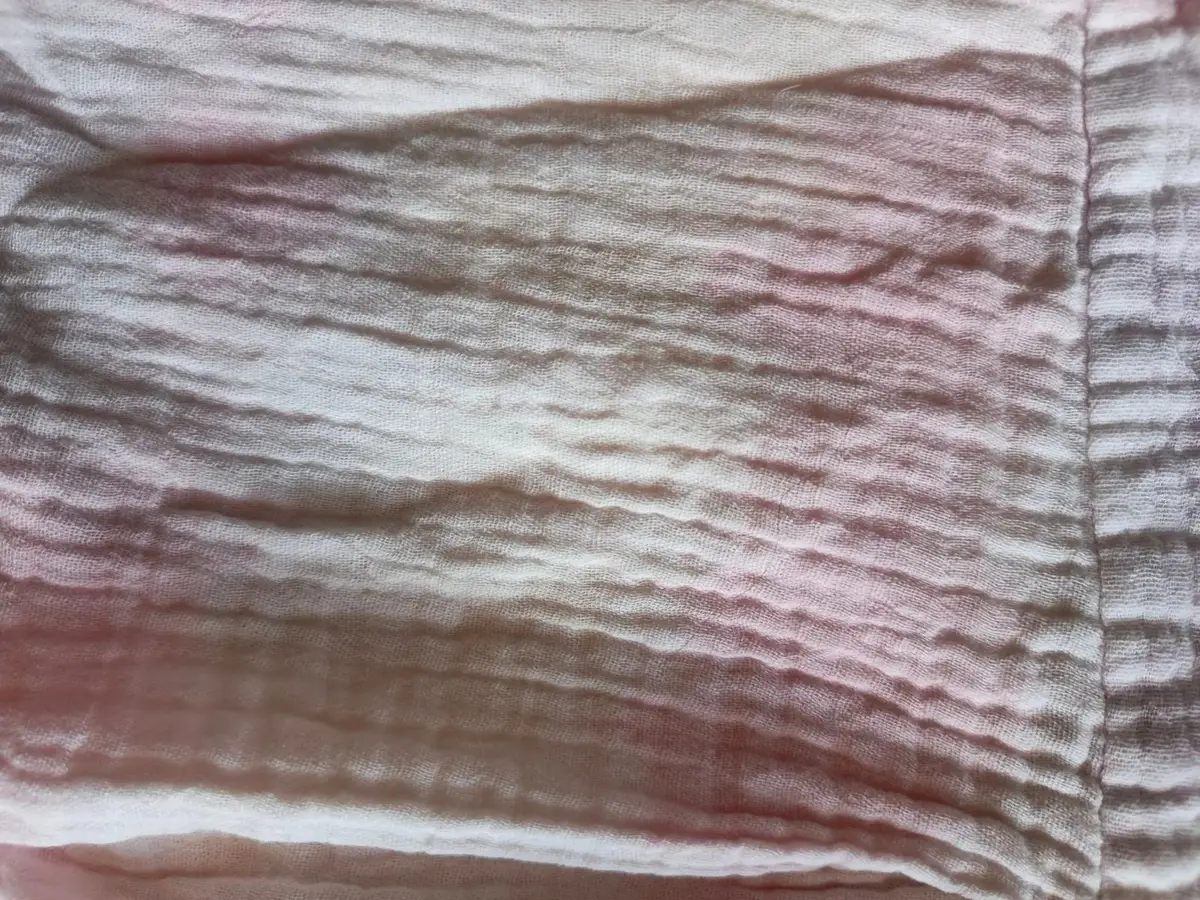 Woolworths Item — Size M