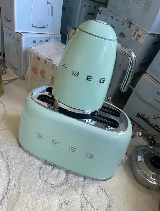 Smeg Kettle & Toaster
