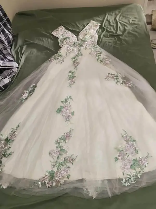Never worn wedding dress, ivory, satin and mesh embroided with flowers, Custom made Size small/32