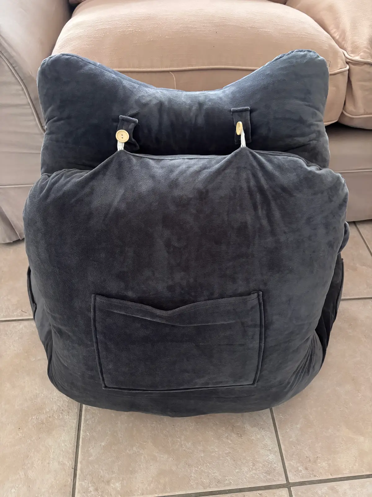 SLIGUY reading pillow for lumbar back support