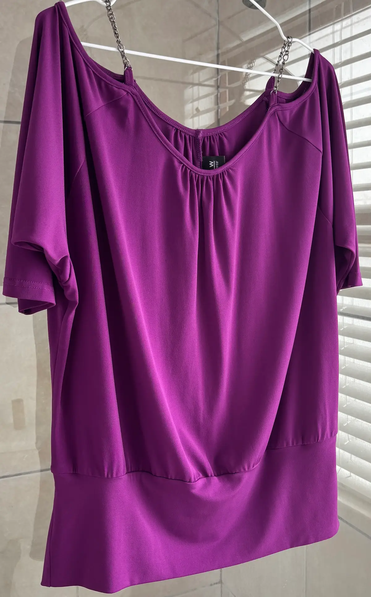 Foshini Foshini WWW formal wear purple top with chain detail