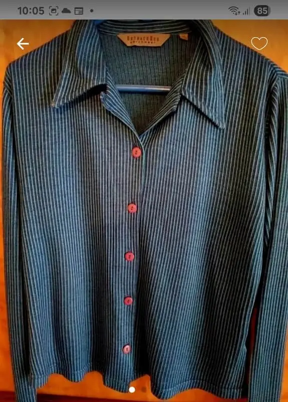 Outback red ladies buttoned blouse