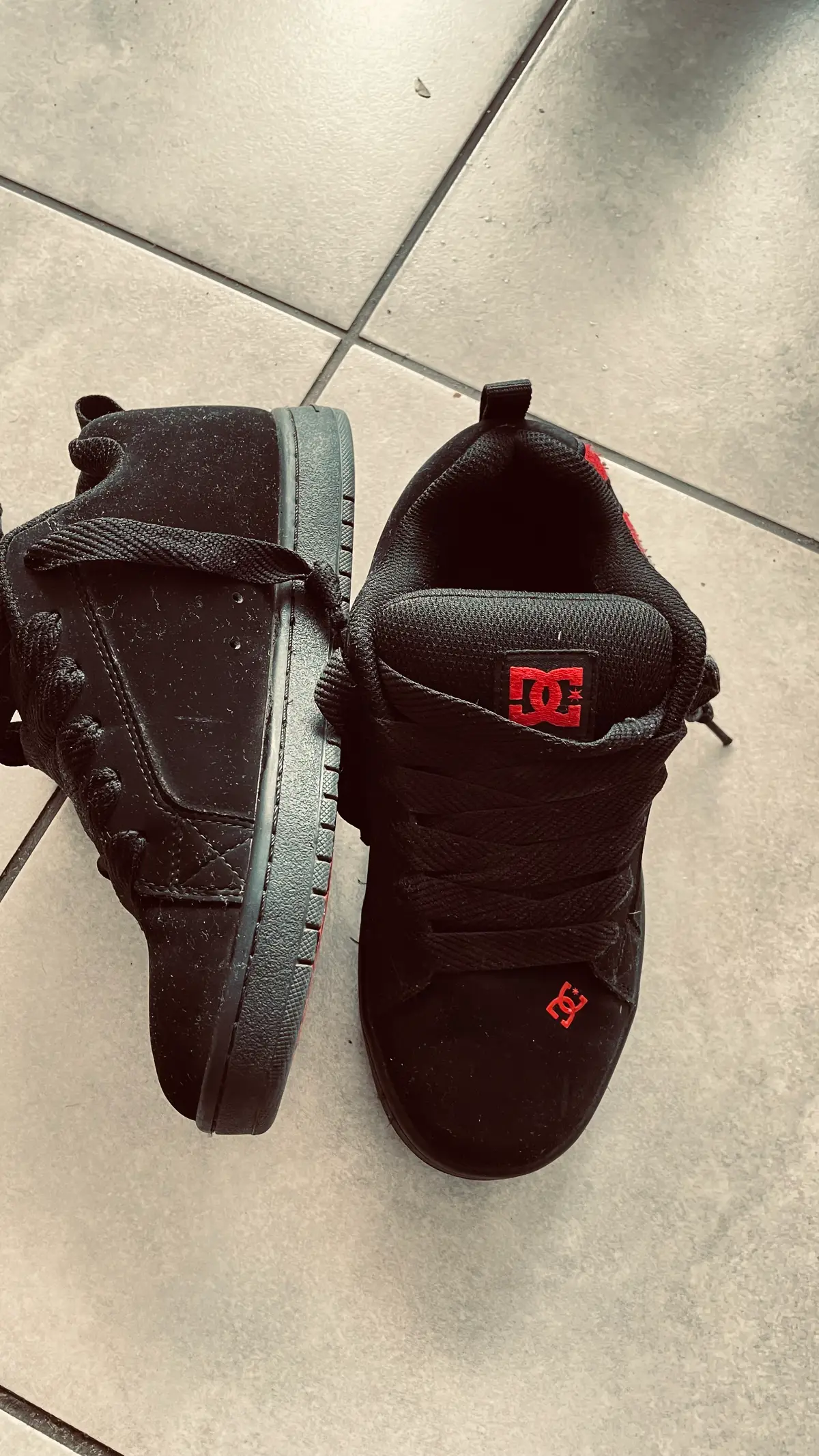 dc shoes