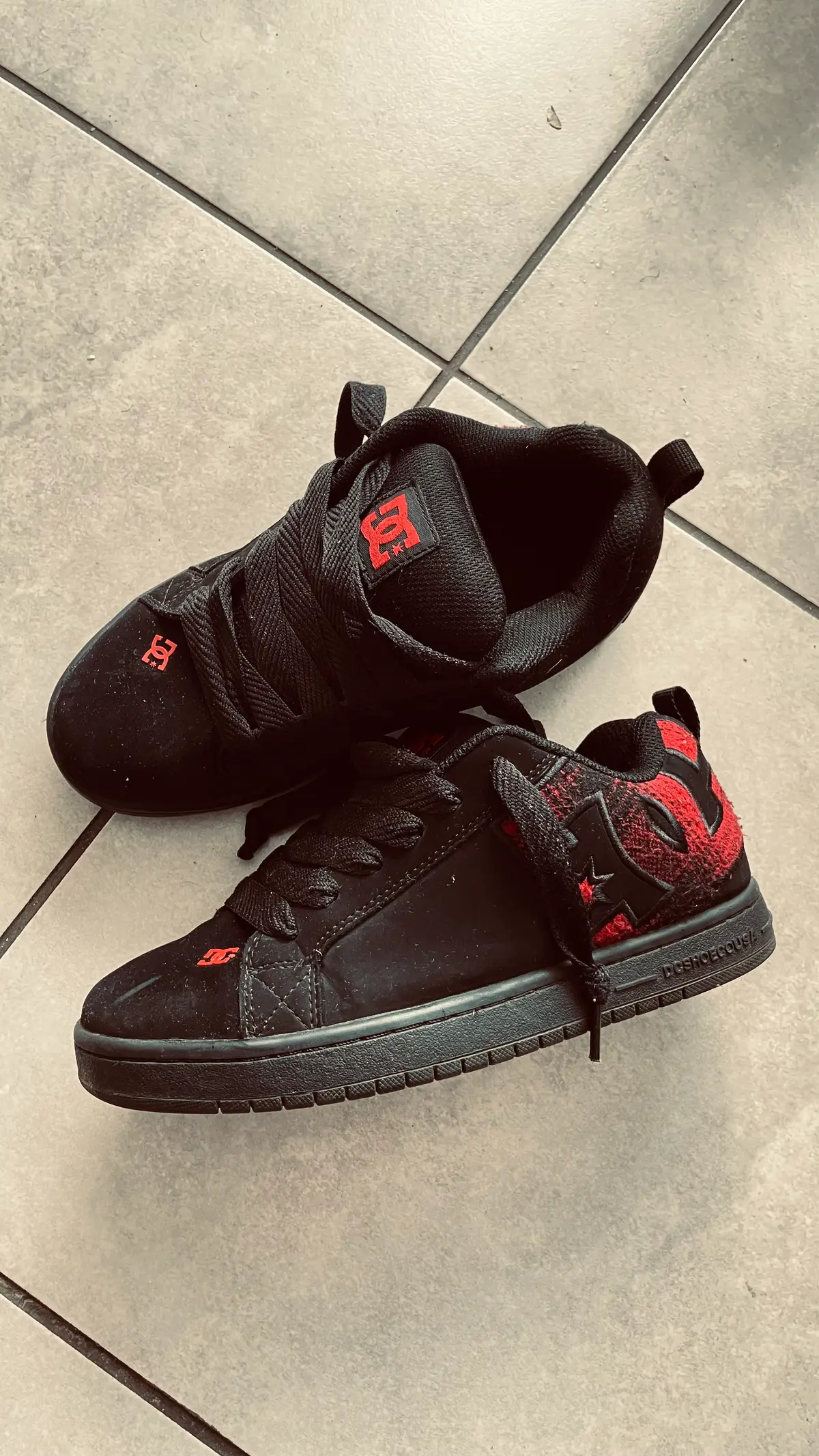 dc shoes