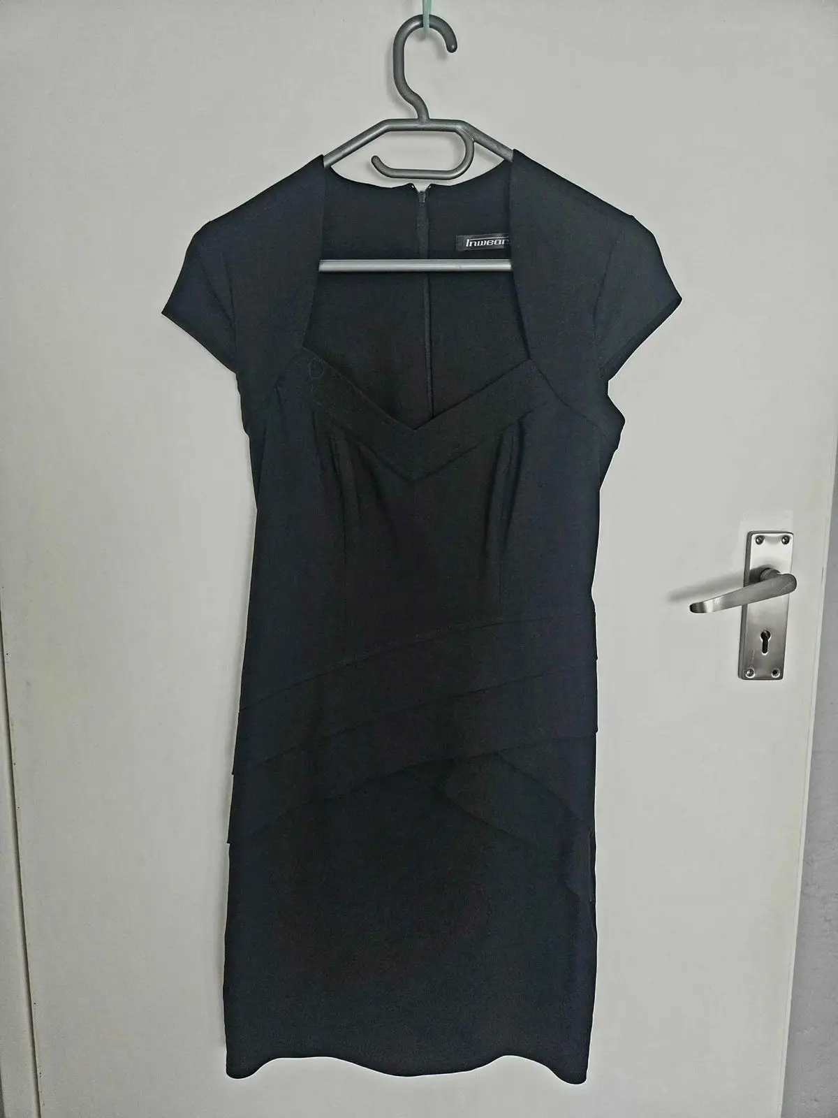 Truworths Inwear Black Short Sleeve Dress