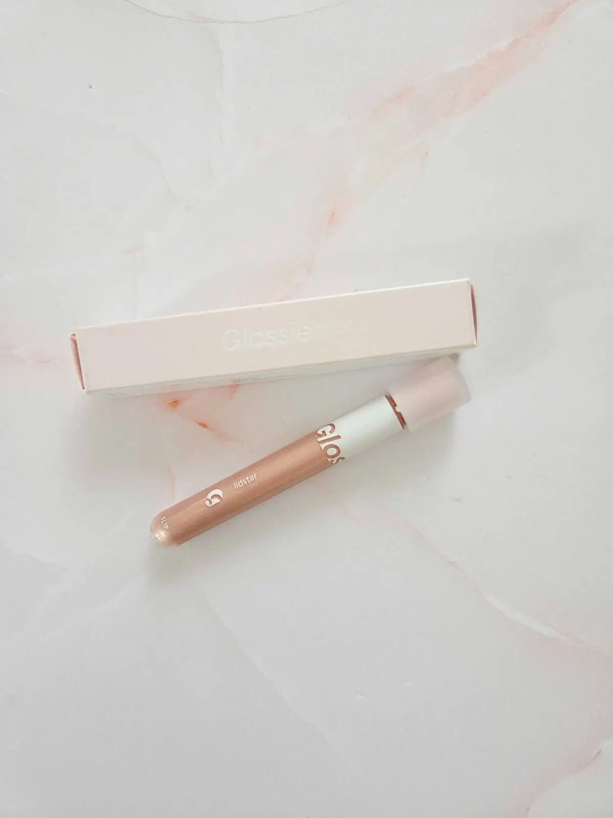 Glossier Lidstar Glistening Eye Glow in shade "Slip"