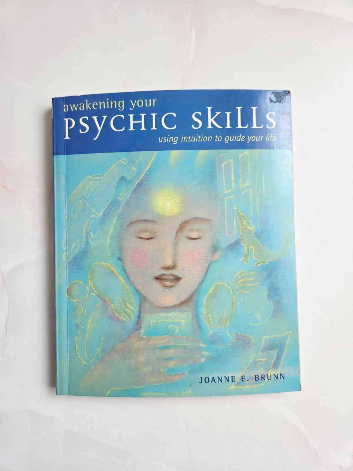 Generic Awakening Your Psychic Skills - Joanne E. Brunn