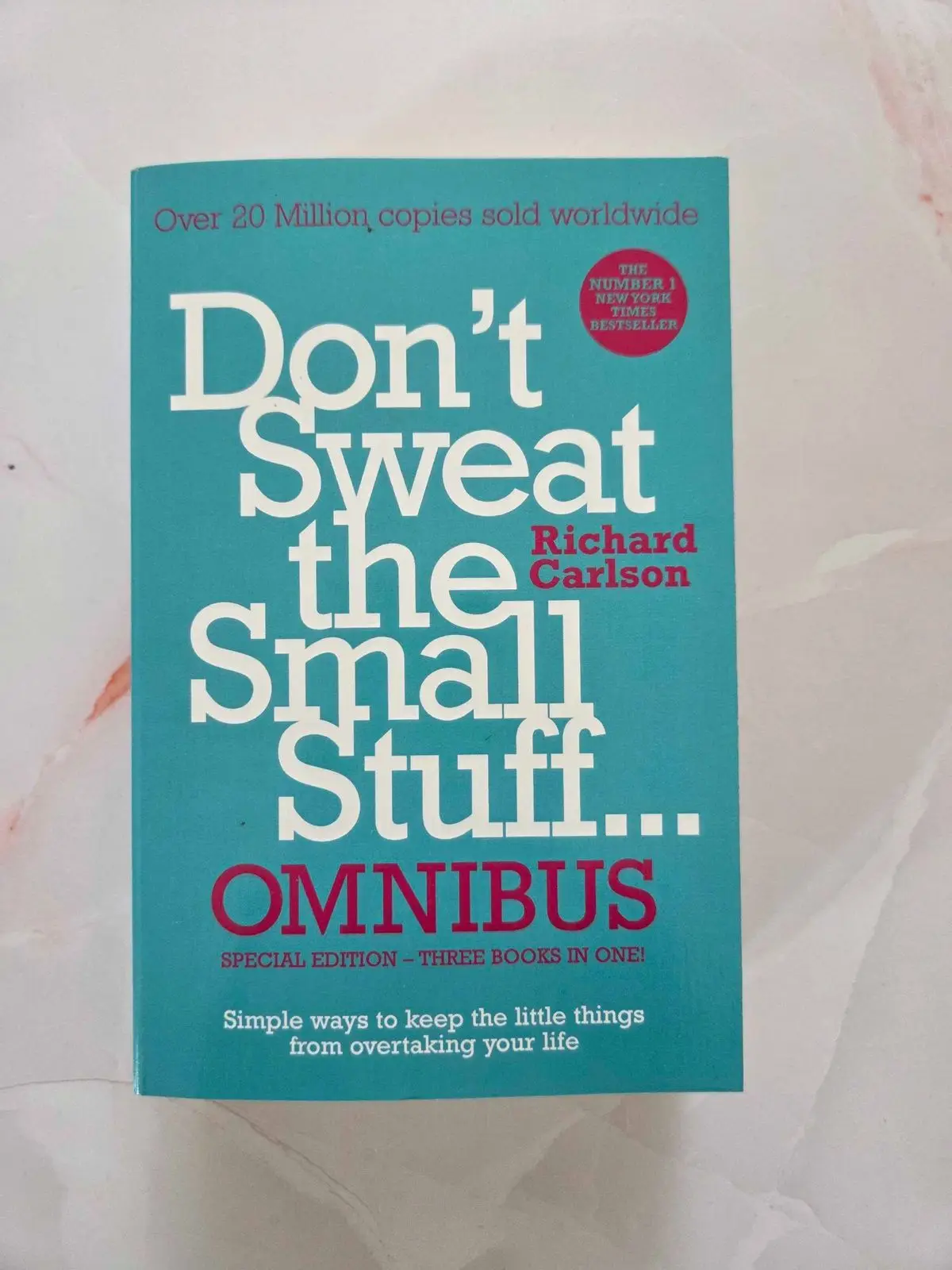 Generic Don't Sweat the Small Stuff Omnibus - Richard Carlson
