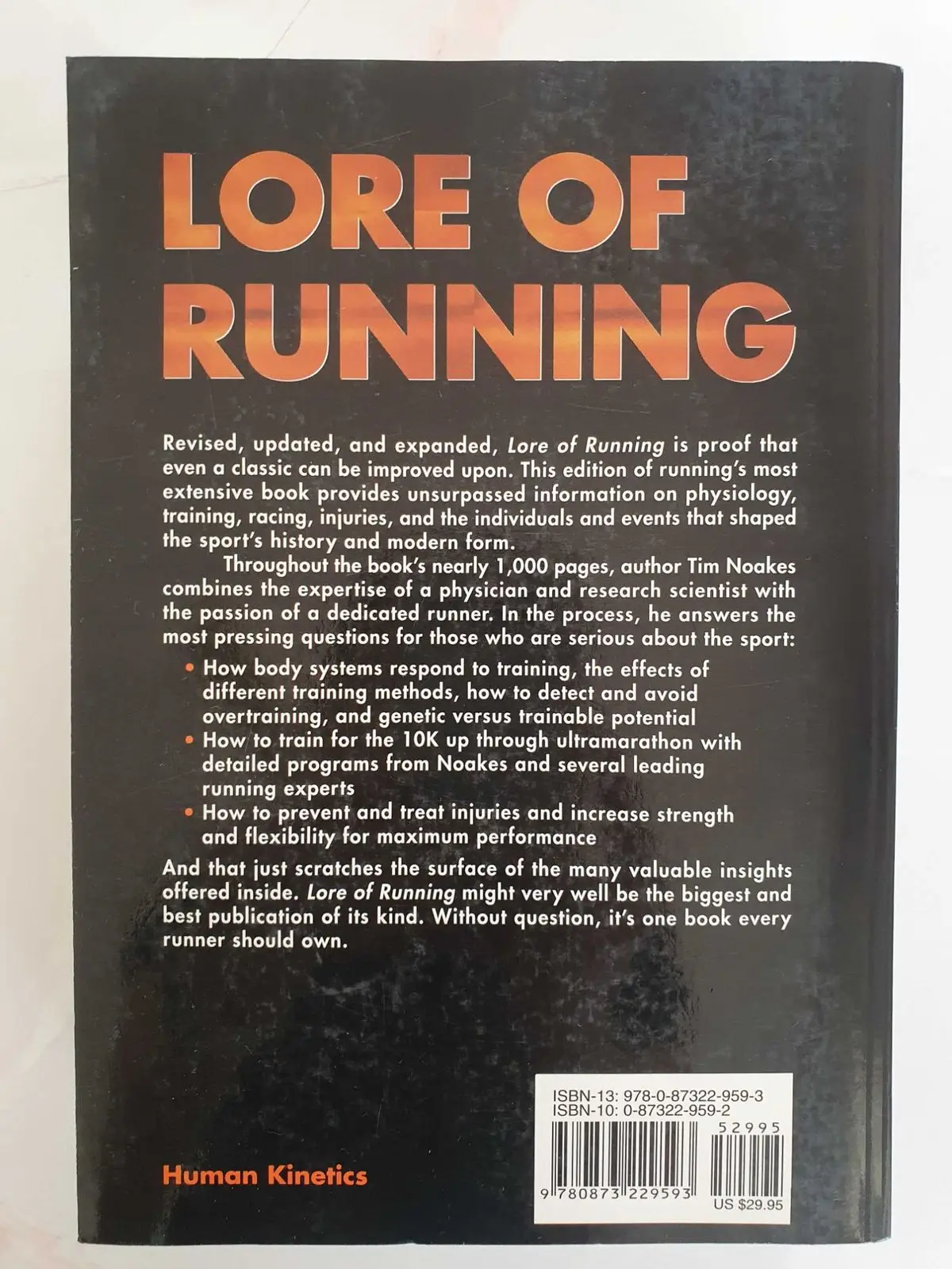 Lore of Running Fourth Edition by Tim Noakes