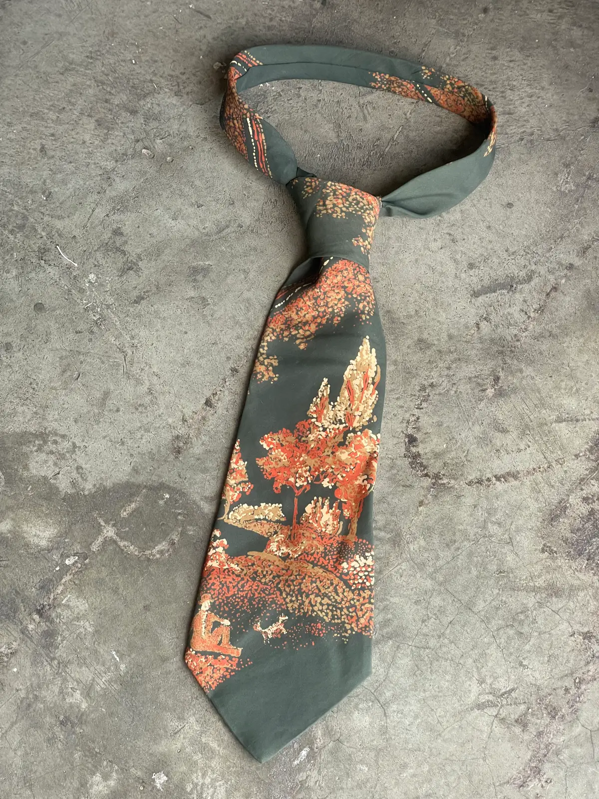 Vintage tie with autumn nature scene