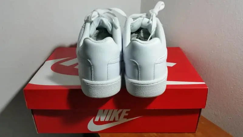 Nike Court Royale Sneakers