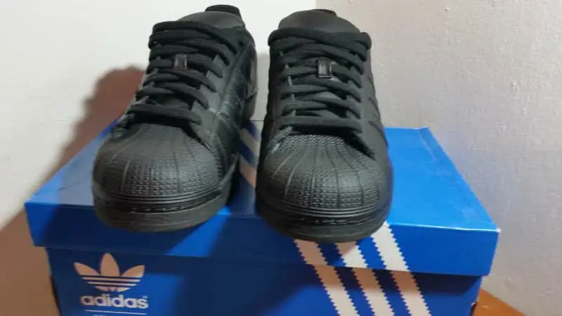 Adidas Superstar Sneakers