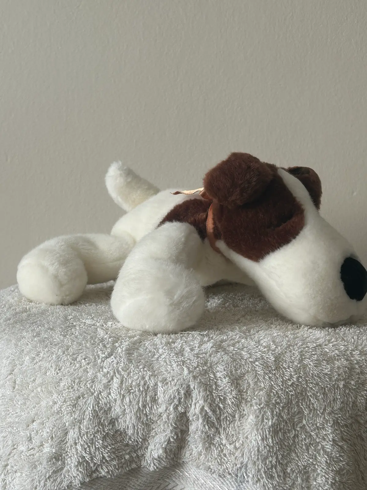 Russ Berrie Hiccup Plush Dog