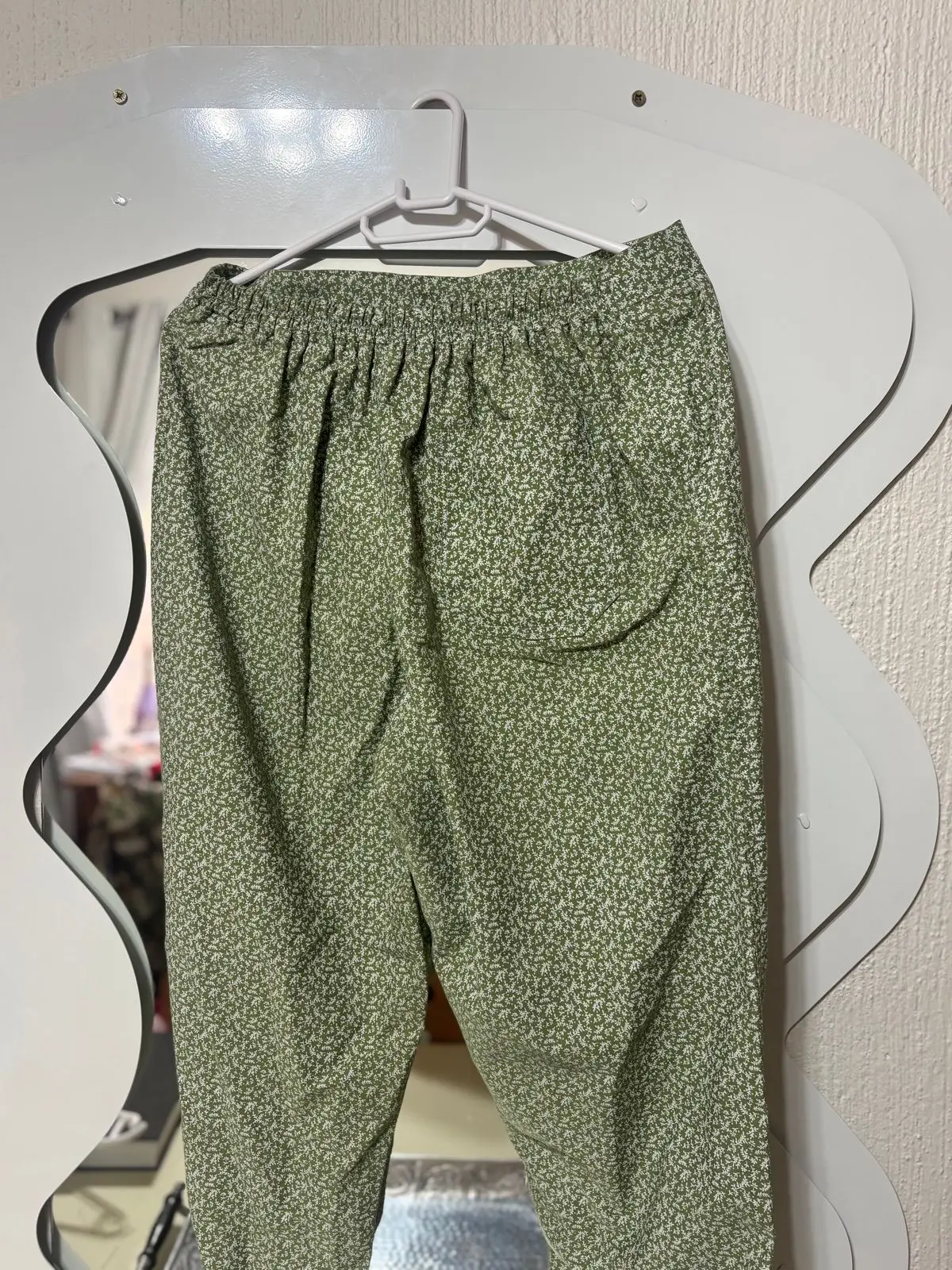 Green Patterned High-Waisted Pants