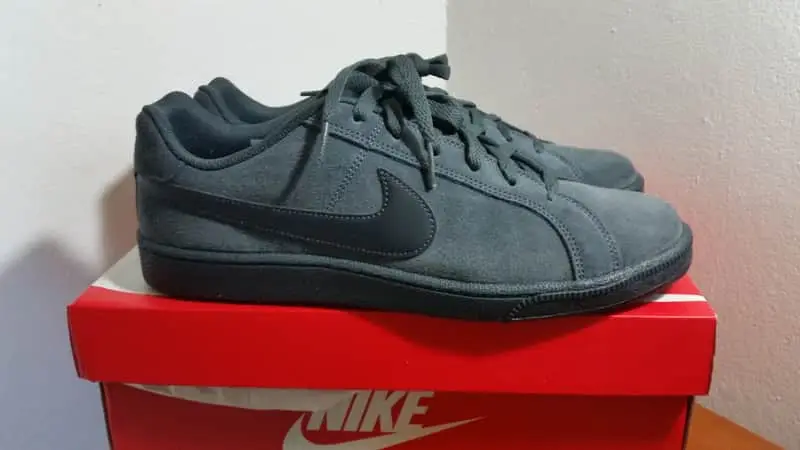 Nike Court Royale Suede