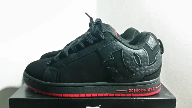 Dc Court Graffik SE Sneakers