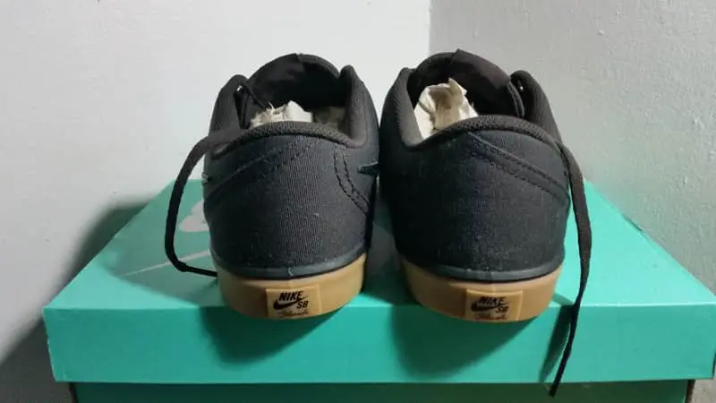 Nike SB Check Solar Sneakers