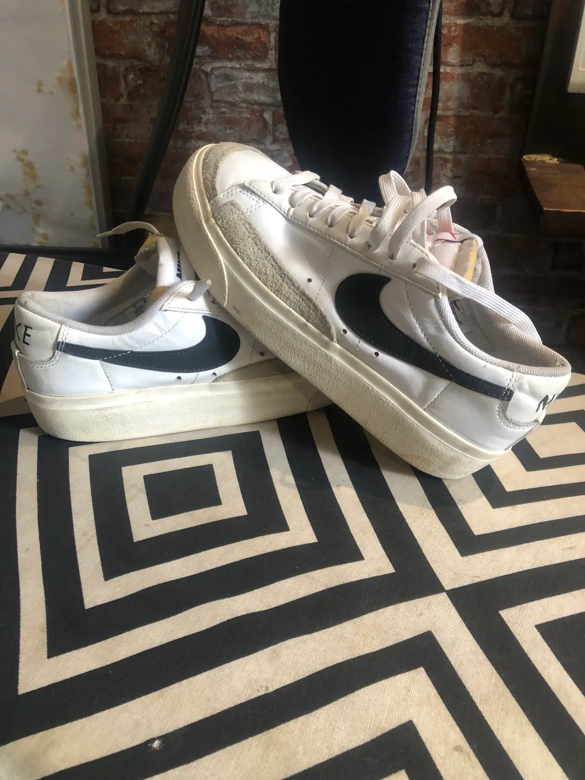 Preloved sneakers