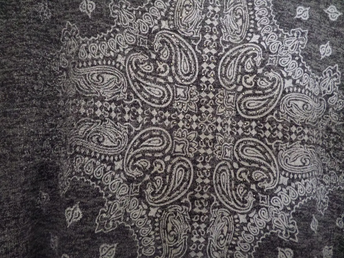 Truworths Grey Paisley Print Long Sleeve Tunic Top
