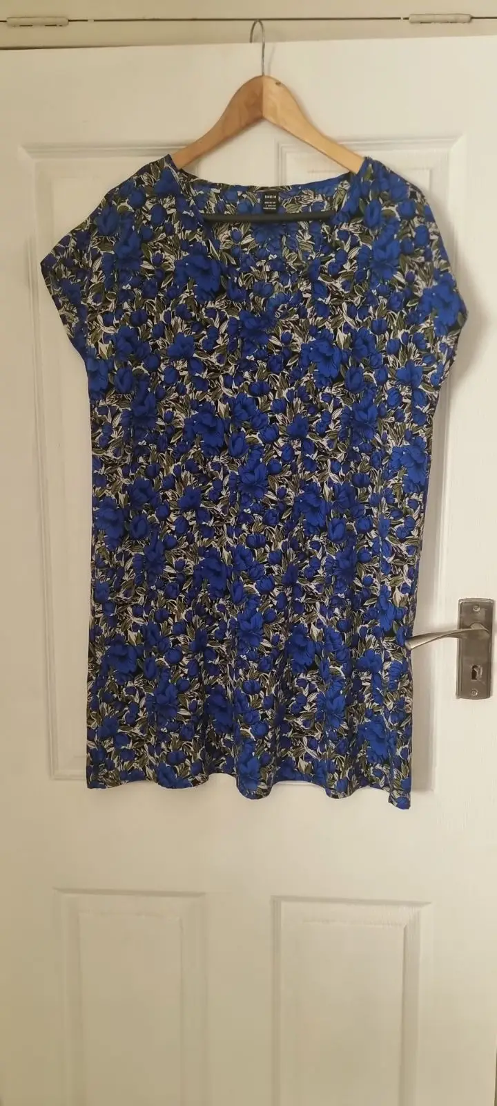 SHEIN Blue Floral Cut Out Bodice Dress